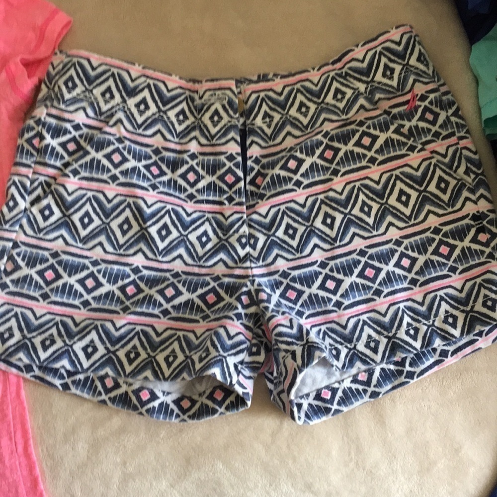 Size 8 outfit‎ Justice tee and nautica shorts